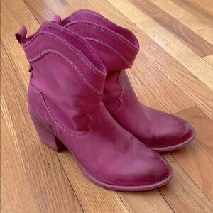 Hot Pink Cowboy Boots Western Distressed Italian Leather Size 37 - Gorgeous EUC